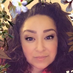 Meet your Posher, Georgina